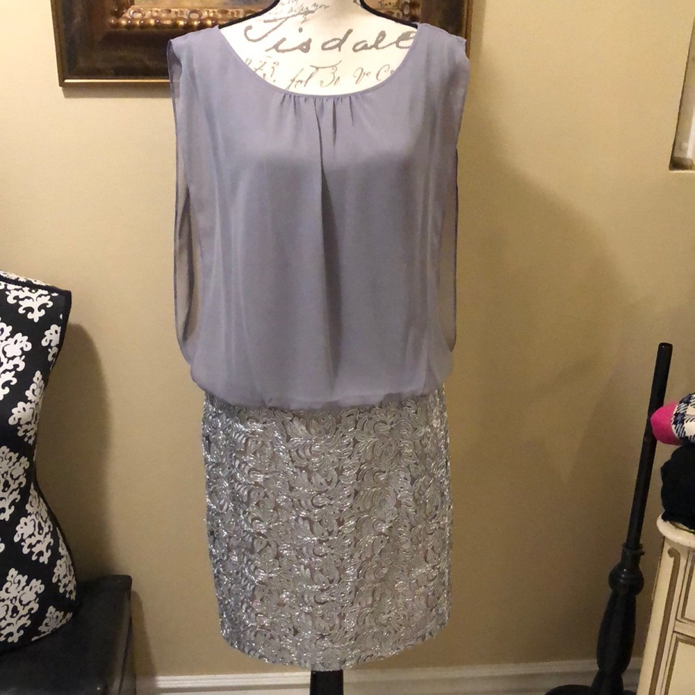 🩶 Calvin Klein Chiffon overlay attached sleeveless top, scroll lace skirt dress